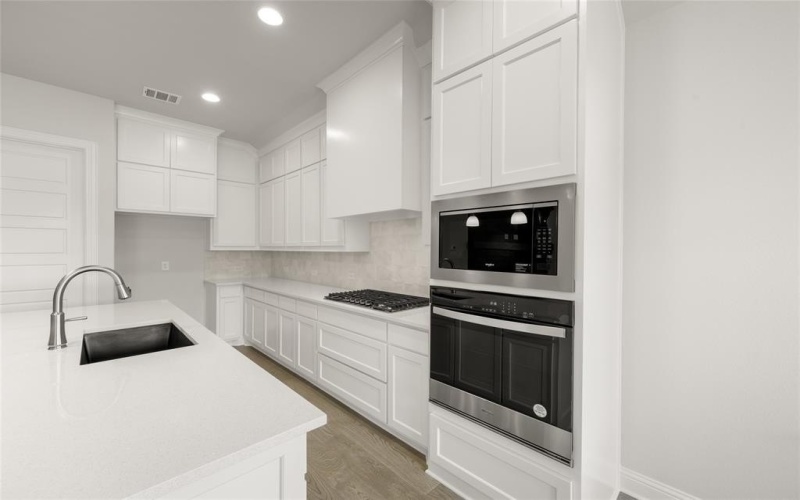 1402 Ethan Circle, Midlothian, TX 76065, 4 Bedrooms Bedrooms, ,2 BathroomsBathrooms,Residential,For Sale,1402 Ethan Circle,20802076