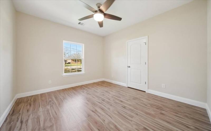 202 S Nash Street, Kaufman, TX 75142, 3 Bedrooms Bedrooms, ,2 BathroomsBathrooms,Residential,For Sale,202 S Nash Street,20807083