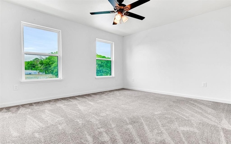 428 N Mcgraw Street, Forney, TX 75126, 3 Habitaciones Habitaciones , ,2 BañosBaños,Residential,En Venta,428 N Mcgraw Street,20807087