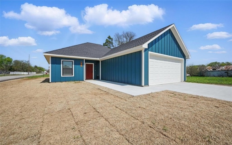 404 E Locust, Leonard, TX 75452, 3 Bedrooms Bedrooms, ,2 BathroomsBathrooms,Residential,For Sale,404 E Locust,20807230