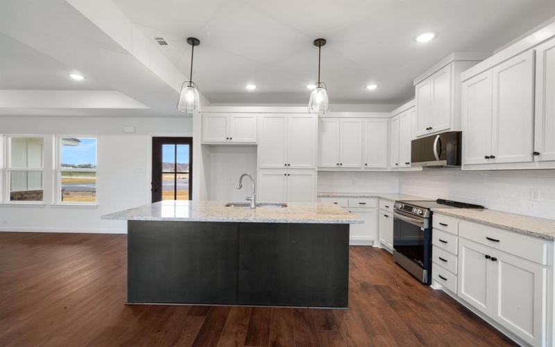 256 Yawney Drive, Lipan, TX 76462, 3 Habitaciones Habitaciones , ,2 BañosBaños,Residential,En Venta,256 Yawney Drive,20807246