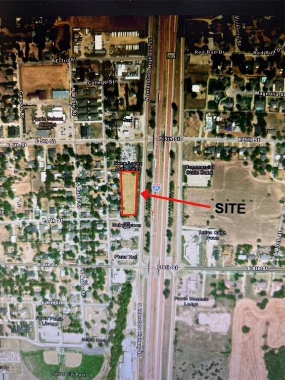 510 S Insterstate 45, Ferris, TX 75125, ,Commercial Sale,For Sale,510 S Insterstate 45,20802850