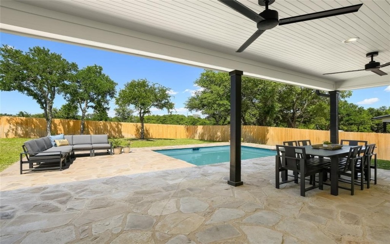 2403 Cherry Lane, Kingsland, TX 78639, ,Commercial Sale,En Venta,2403 Cherry Lane,20808188