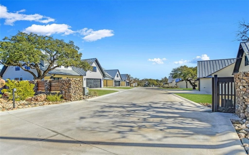 2403 Cherry Lane, Kingsland, TX 78639, ,Commercial Sale,En Venta,2403 Cherry Lane,20808188