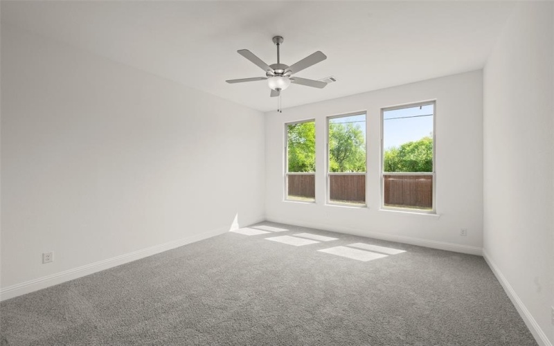 947 Richard Pittmon Drive, DeSoto, TX 75115, 3 Bedrooms Bedrooms, ,2 BathroomsBathrooms,Residential,For Sale,947 Richard Pittmon Drive,0,20808291