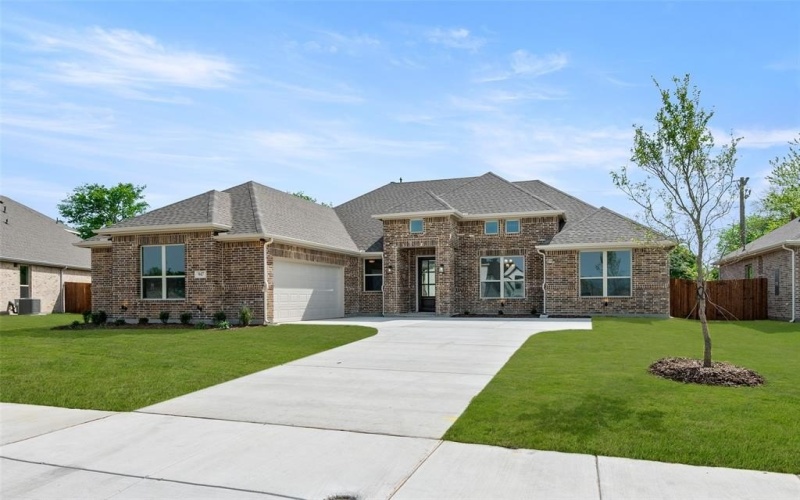 947 Richard Pittmon Drive, DeSoto, TX 75115, 3 Bedrooms Bedrooms, ,2 BathroomsBathrooms,Residential,For Sale,947 Richard Pittmon Drive,0,20808291