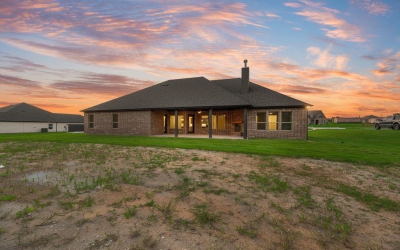 3507 Lariat Trail, Van Alstyne, TX 75495, 4 Habitaciones Habitaciones , ,3 BañosBaños,Residential,En Venta,3507 Lariat Trail,20808298