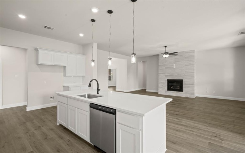 951 Richard Pittmon Drive, DeSoto, TX 75115, 4 Bedrooms Bedrooms, ,3 BathroomsBathrooms,Residential,For Sale,951 Richard Pittmon Drive,0,20808323