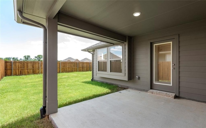 1621 Meadow Crest Drive, Aubrey, TX 76227, 3 Habitaciones Habitaciones , ,2 BañosBaños,Residential,En Venta,1621 Meadow Crest Drive,20808395