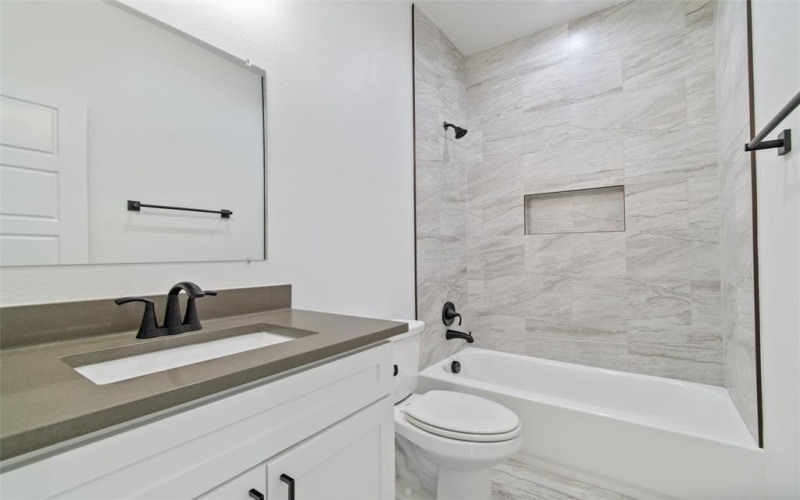 716 James Street, Azle, TX 76020, 4 Bedrooms Bedrooms, ,2 BathroomsBathrooms,Residential,For Sale,716 James Street,20808403