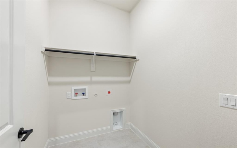 1016 Silver Sage Drive, Justin, TX 76247, 4 Habitaciones Habitaciones , ,2 BañosBaños,Residential,En Venta,1016 Silver Sage Drive,20808520