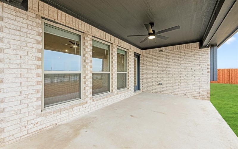 1016 Silver Sage Drive, Justin, TX 76247, 4 Habitaciones Habitaciones , ,2 BañosBaños,Residential,En Venta,1016 Silver Sage Drive,20808520