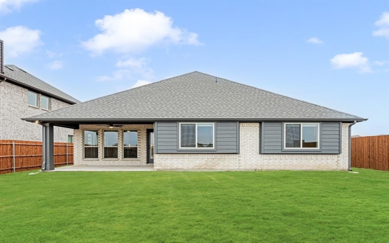 1016 Silver Sage Drive, Justin, TX 76247, 4 Habitaciones Habitaciones , ,2 BañosBaños,Residential,En Venta,1016 Silver Sage Drive,20808520