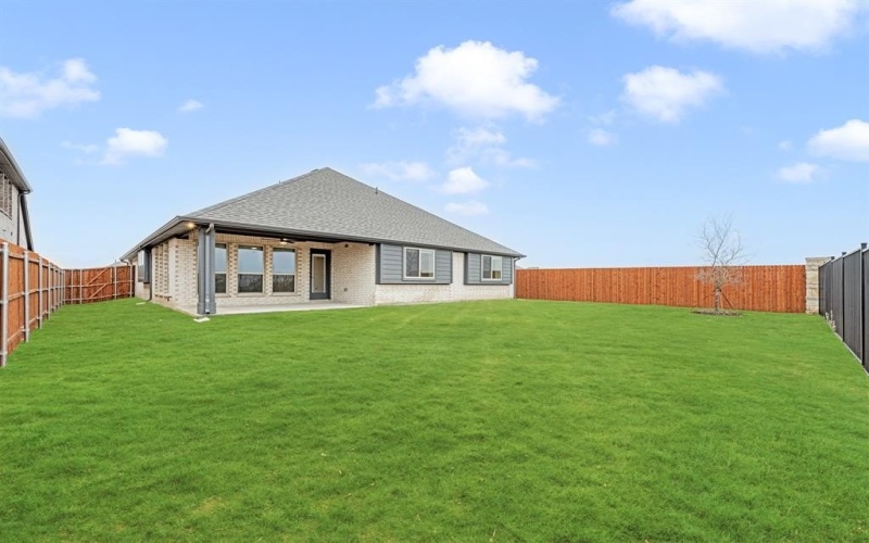 1016 Silver Sage Drive, Justin, TX 76247, 4 Habitaciones Habitaciones , ,2 BañosBaños,Residential,En Venta,1016 Silver Sage Drive,20808520