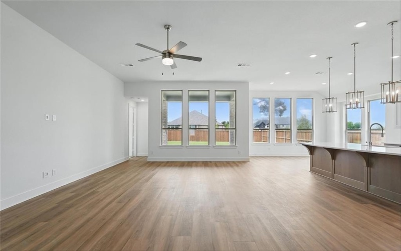 1732 Grenache Drive, McLendon Chisholm, TX 75032, 4 Habitaciones Habitaciones , ,3 BañosBaños,Residential,En Venta,1732 Grenache Drive,20809046