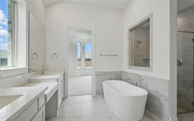 1732 Grenache Drive, McLendon Chisholm, TX 75032, 4 Habitaciones Habitaciones , ,3 BañosBaños,Residential,En Venta,1732 Grenache Drive,20809046