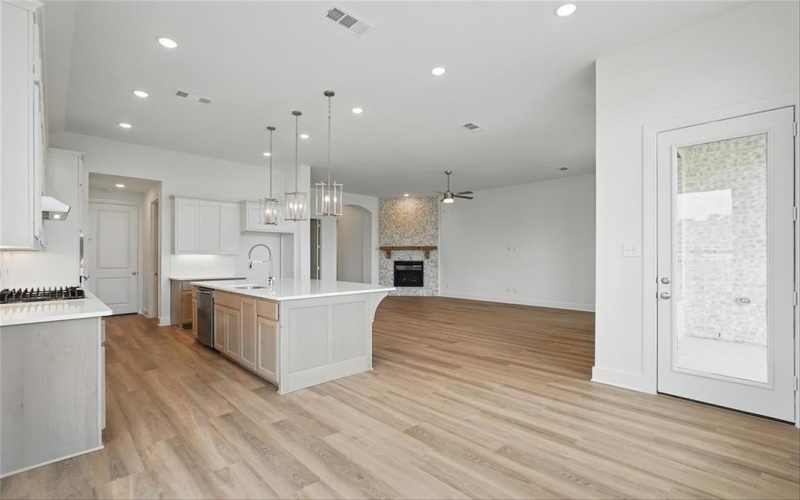 1732 Grenache Drive, McLendon Chisholm, TX 75032, 4 Habitaciones Habitaciones , ,3 BañosBaños,Residential,En Venta,1732 Grenache Drive,20809046