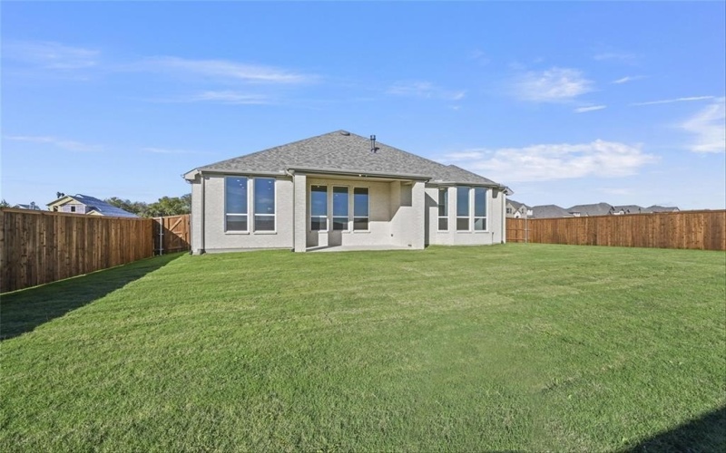 1728 Grenache Drive, Rockwall, TX 75032, 4 Bedrooms Bedrooms, ,3 BathroomsBathrooms,Residential,For Sale,1728 Grenache Drive,20809055