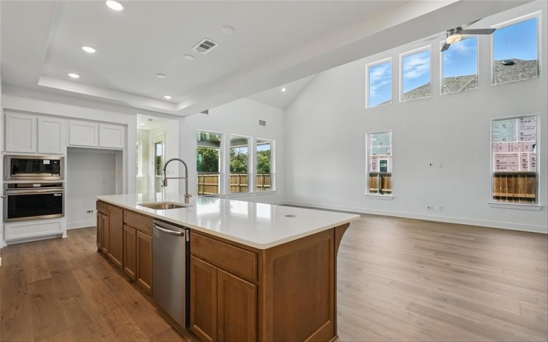 1818 Costa Verde Drive, McLendon Chisholm, TX 75032, 4 Bedrooms Bedrooms, ,5 BathroomsBathrooms,Residential,For Sale,1818 Costa Verde Drive,20809062