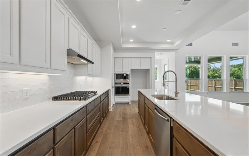 1818 Costa Verde Drive, McLendon Chisholm, TX 75032, 4 Bedrooms Bedrooms, ,5 BathroomsBathrooms,Residential,For Sale,1818 Costa Verde Drive,20809062