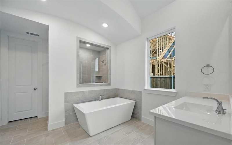 1723 Grenache Drive, McLendon Chisholm, TX 75032, 4 Habitaciones Habitaciones , ,5 BañosBaños,Residential,En Venta,1723 Grenache Drive,20809070