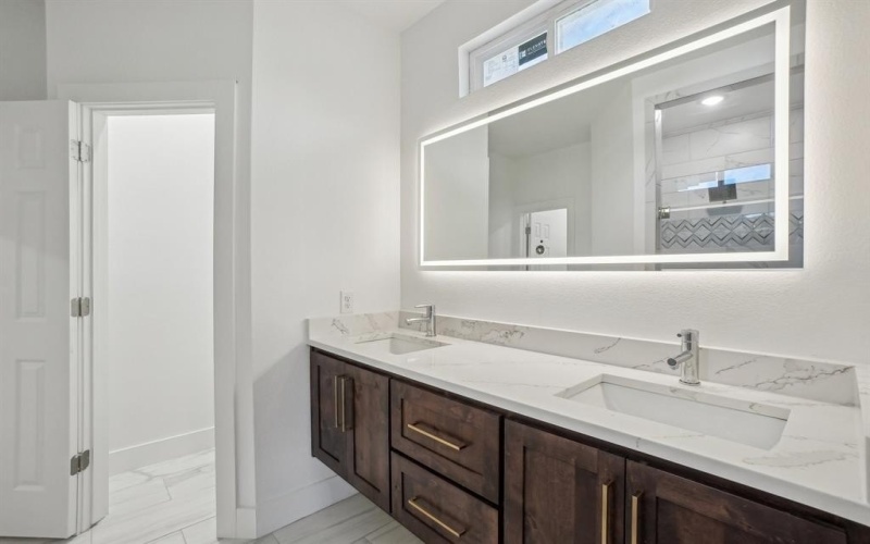 3853 Stalcup Road, Fort Worth, TX 76119, 4 Habitaciones Habitaciones , ,2 BañosBaños,Residential,En Venta,3853 Stalcup Road,20811543