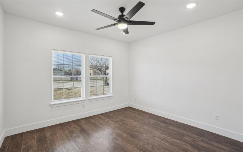 3853 Stalcup Road, Fort Worth, TX 76119, 4 Habitaciones Habitaciones , ,2 BañosBaños,Residential,En Venta,3853 Stalcup Road,20811543