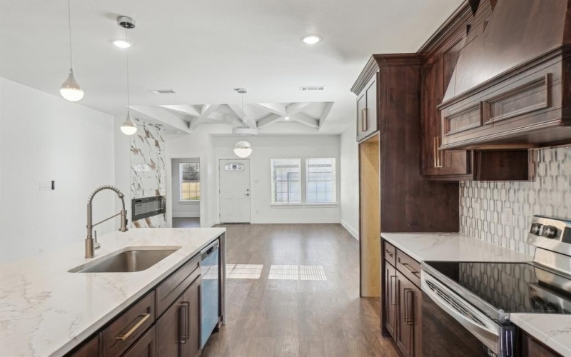 3853 Stalcup Road, Fort Worth, TX 76119, 4 Habitaciones Habitaciones , ,2 BañosBaños,Residential,En Venta,3853 Stalcup Road,20811543