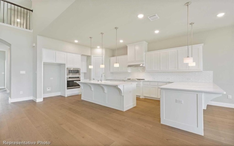 720 Bridle Path Parkway, Aubrey, TX 76227, 4 Habitaciones Habitaciones , ,5 BañosBaños,Residential,En Venta,720 Bridle Path Parkway,20815829