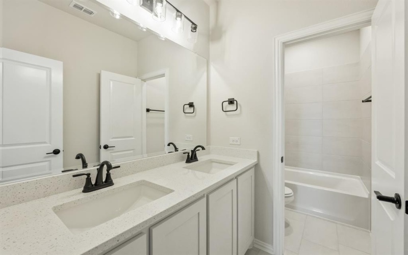 328 Resting Place Road, Waxahachie, TX 75165, 4 Bedrooms Bedrooms, ,3 BathroomsBathrooms,Residential,For Sale,328 Resting Place Road,20815908