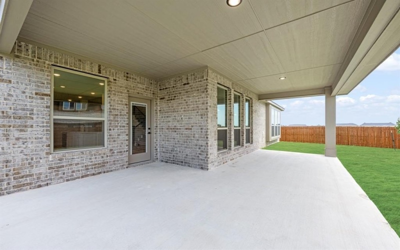 328 Resting Place Road, Waxahachie, TX 75165, 4 Bedrooms Bedrooms, ,3 BathroomsBathrooms,Residential,For Sale,328 Resting Place Road,20815908