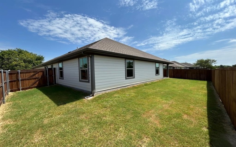 245 Sunnyside Drive, Trenton, TX 75490, 3 Habitaciones Habitaciones , ,2 BañosBaños,Residential,En Venta,245 Sunnyside Drive,0,20812140