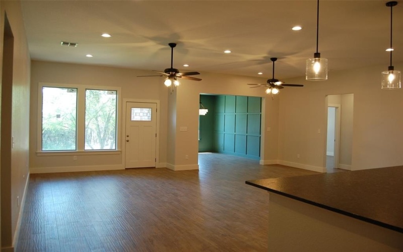 2510 Lakeridge Drive, Granbury, TX 76048, 3 Habitaciones Habitaciones , ,2 BañosBaños,Residential,En Venta,2510 Lakeridge Drive,20816158