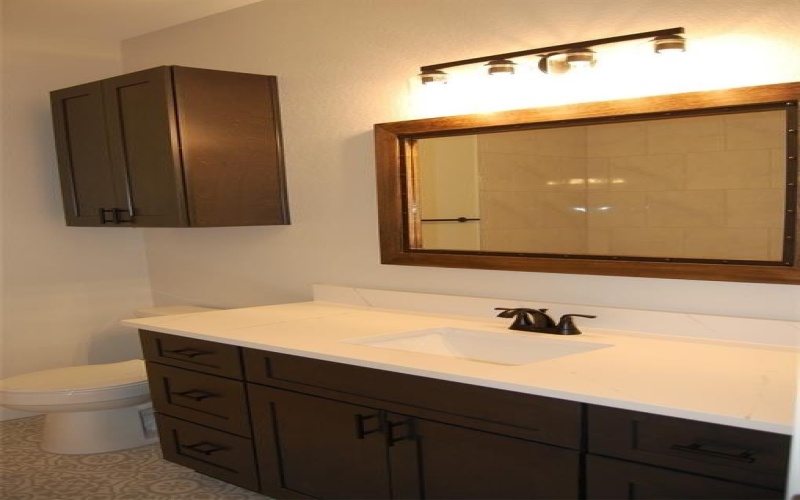 2510 Lakeridge Drive, Granbury, TX 76048, 3 Habitaciones Habitaciones , ,2 BañosBaños,Residential,En Venta,2510 Lakeridge Drive,20816158