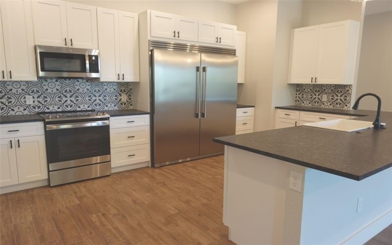 2510 Lakeridge Drive, Granbury, TX 76048, 3 Habitaciones Habitaciones , ,2 BañosBaños,Residential,En Venta,2510 Lakeridge Drive,20816158