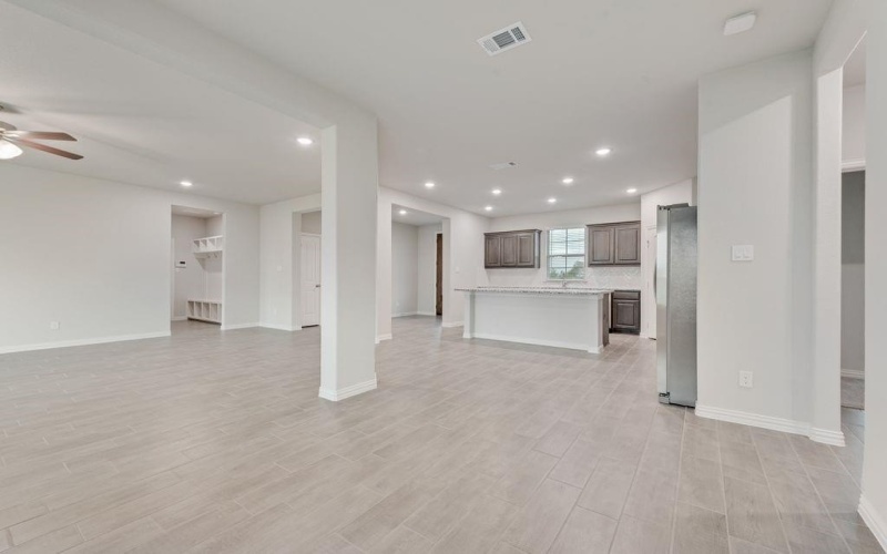 2469 Blackjack Oak Road, Oak Ridge, TX 75161, 3 Bedrooms Bedrooms, ,2 BathroomsBathrooms,Residential,For Sale,2469 Blackjack Oak Road,20812350