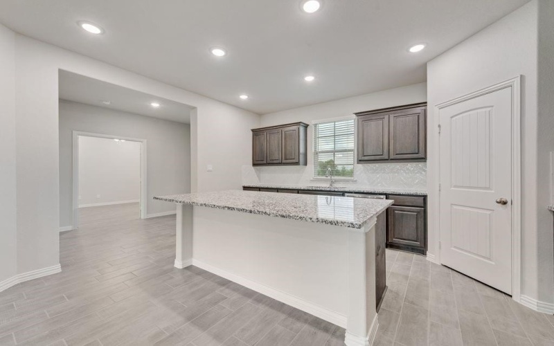 2469 Blackjack Oak Road, Oak Ridge, TX 75161, 3 Bedrooms Bedrooms, ,2 BathroomsBathrooms,Residential,For Sale,2469 Blackjack Oak Road,20812350