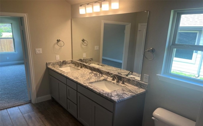 257 Sunnyside Drive, Trenton, TX 75490, 3 Habitaciones Habitaciones , ,2 BañosBaños,Residential,En Venta,257 Sunnyside Drive,0,20812459