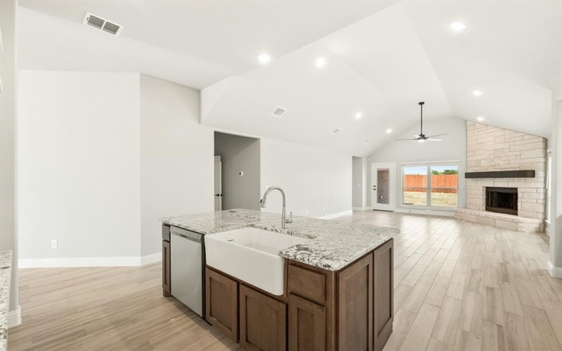 489 Red Maple Road, Waxahachie, TX 75165, 4 Habitaciones Habitaciones , ,3 BañosBaños,Residential,En Venta,489 Red Maple Road,20816516