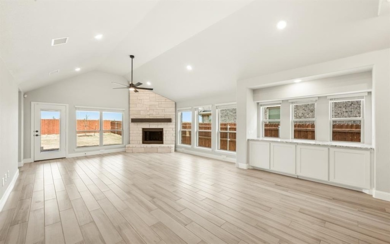 489 Red Maple Road, Waxahachie, TX 75165, 4 Habitaciones Habitaciones , ,3 BañosBaños,Residential,En Venta,489 Red Maple Road,20816516