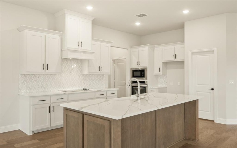 564 Holiday Avenue, Waxahachie, TX 75165, 3 Habitaciones Habitaciones , ,3 BañosBaños,Residential,En Venta,564 Holiday Avenue,20816541