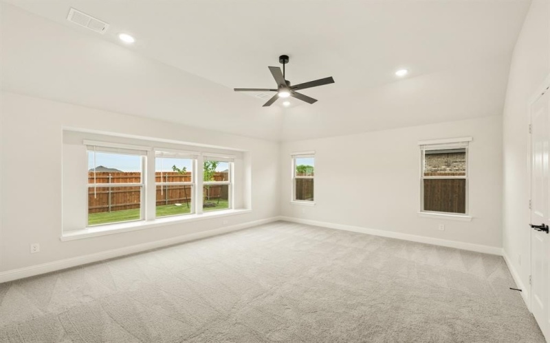 564 Holiday Avenue, Waxahachie, TX 75165, 3 Habitaciones Habitaciones , ,3 BañosBaños,Residential,En Venta,564 Holiday Avenue,20816541