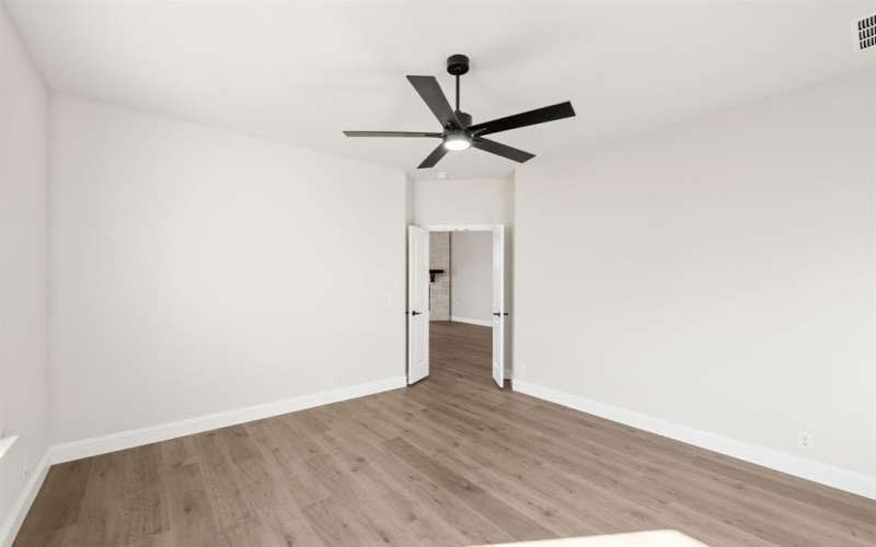 136 Fireberry Drive, Glenn Heights, TX 75154, 5 Bedrooms Bedrooms, ,5 BathroomsBathrooms,Residential,For Sale,136 Fireberry Drive,20813256