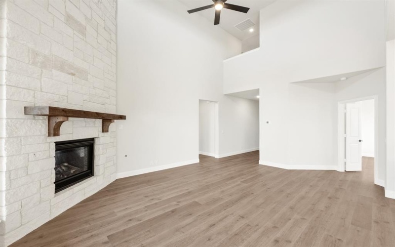 136 Fireberry Drive, Glenn Heights, TX 75154, 5 Bedrooms Bedrooms, ,5 BathroomsBathrooms,Residential,For Sale,136 Fireberry Drive,20813256