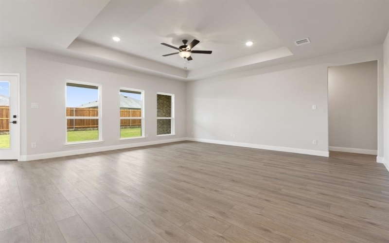 209 Briarwood Drive, Nevada, TX 75173, 4 Bedrooms Bedrooms, ,3 BathroomsBathrooms,Residential,For Sale,209 Briarwood Drive,20813326