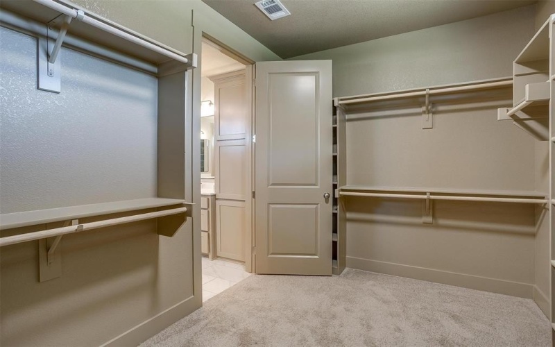 1941 Kaycee Circle, Midlothian, TX 76065, 4 Bedrooms Bedrooms, ,3 BathroomsBathrooms,Residential,For Sale,1941 Kaycee Circle,20813571