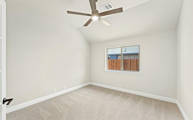 1036 Quincy Drive, Red Oak, TX 75154, 3 Bedrooms Bedrooms, ,2 BathroomsBathrooms,Residential,For Sale,1036 Quincy Drive,20810378