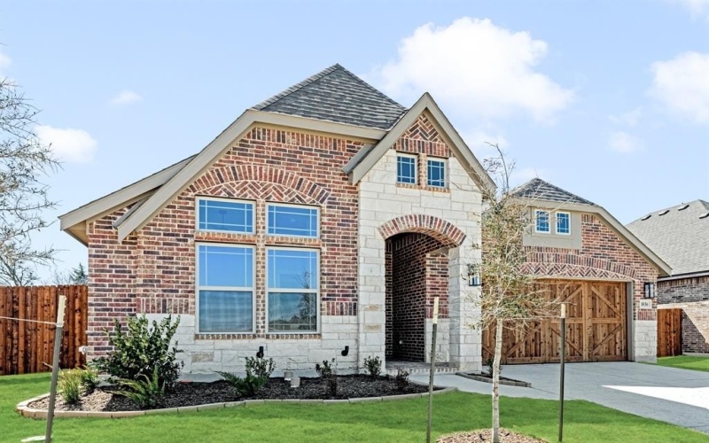 1036 Quincy Drive, Red Oak, TX 75154, 3 Bedrooms Bedrooms, ,2 BathroomsBathrooms,Residential,For Sale,1036 Quincy Drive,20810378