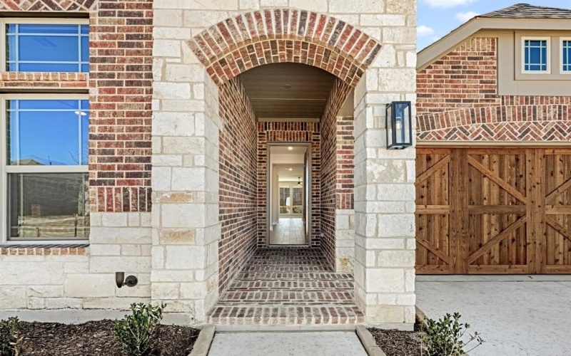 1036 Quincy Drive, Red Oak, TX 75154, 3 Bedrooms Bedrooms, ,2 BathroomsBathrooms,Residential,For Sale,1036 Quincy Drive,20810378