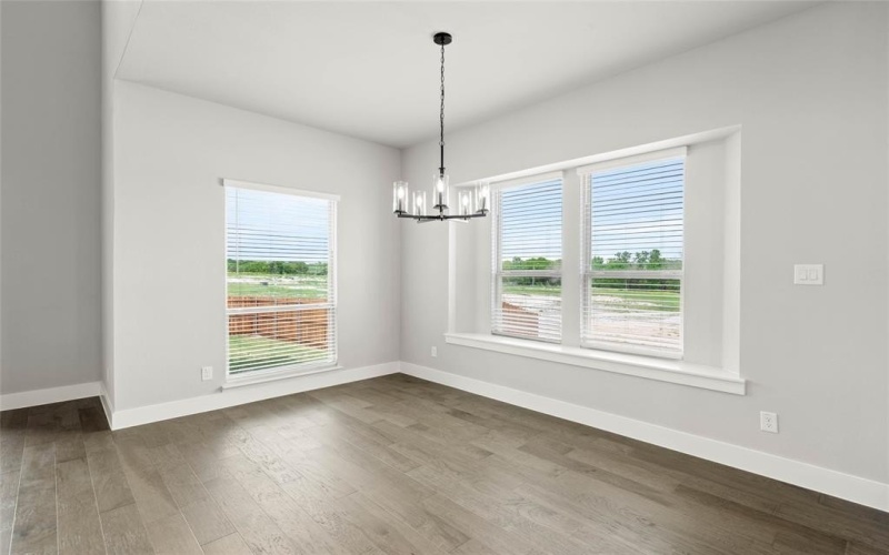 409 Newpark Boulevard, DeSoto, TX 75115, 6 Bedrooms Bedrooms, ,6 BathroomsBathrooms,Residential,For Sale,409 Newpark Boulevard,0,20810379